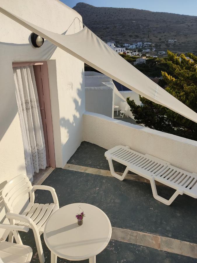 Porto Sikinos Hotel Alopronia Exteriör bild